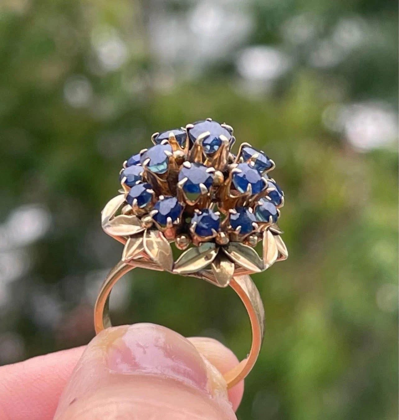 Vintage 10ct Yellow Gold Tripe Halo Design Natural Blue Sapphire Cluster Ring
