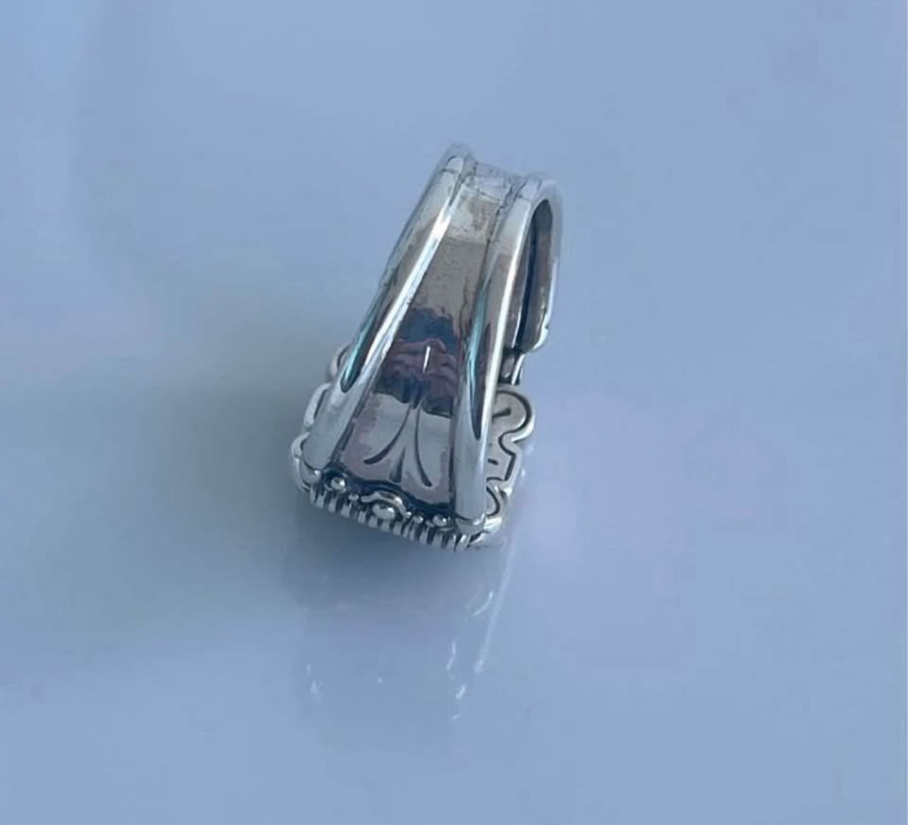 18ct yellow gold & sterling silver aquamarine & tourmaline wide band