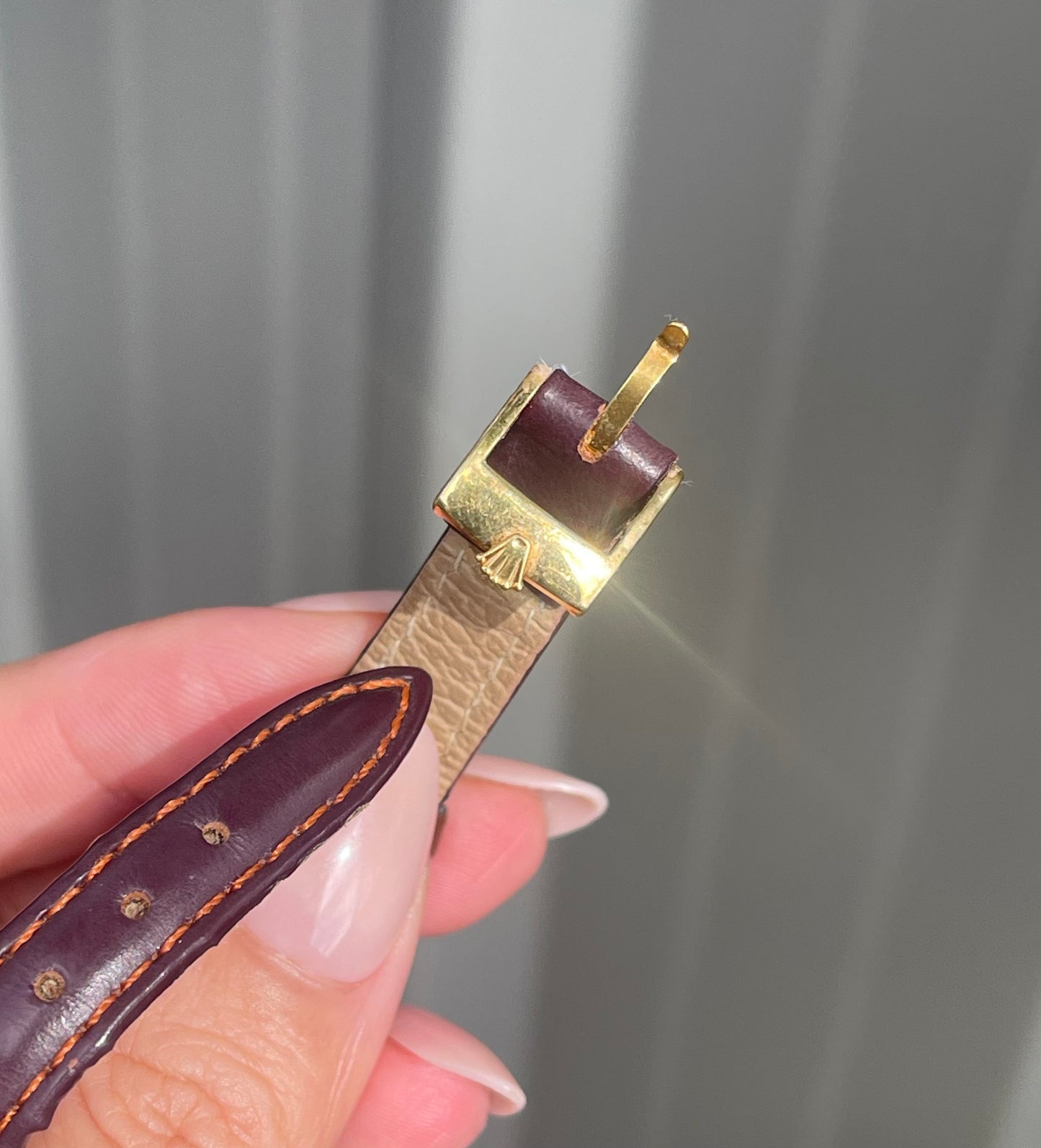 Authentic Vintage Ladies Rolex Cellini Watch 18ct Yellow Gold - Burgundy leather strap