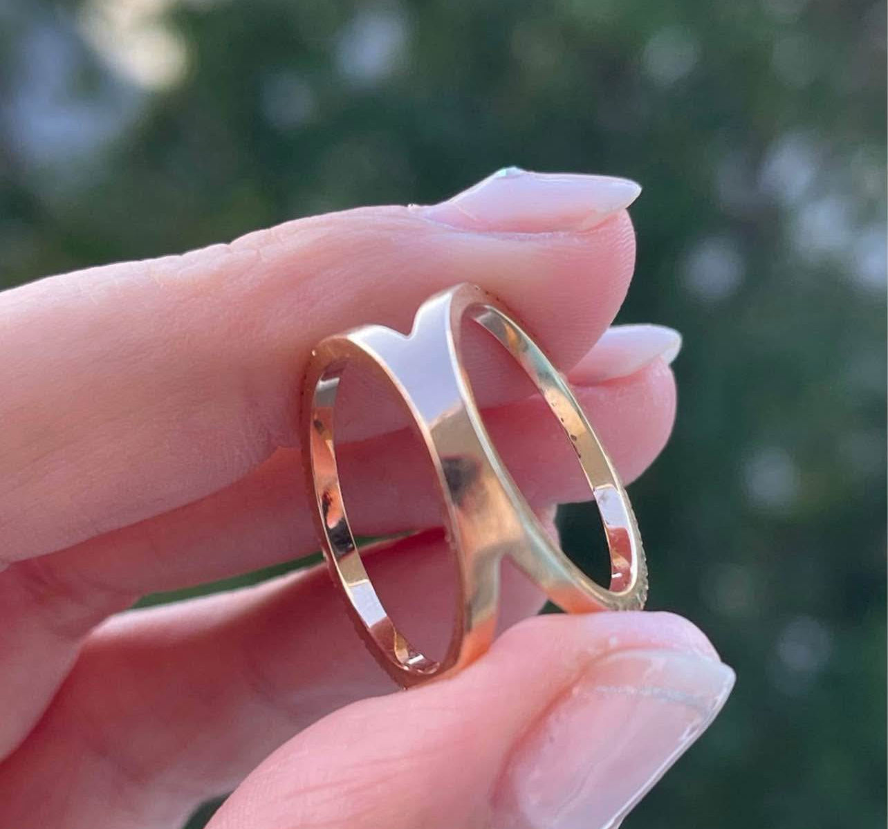 Modern 18ct rose gold diamond V ring by Shannakian