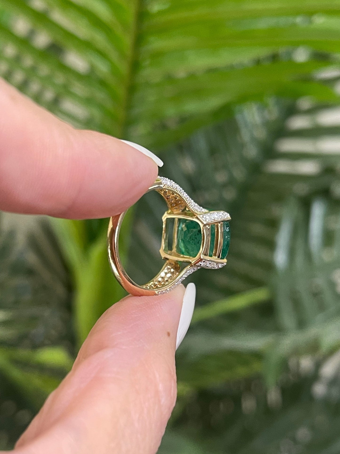 5.83ct Natural Emerald Diamond Ring In 14ct Yellow Gold