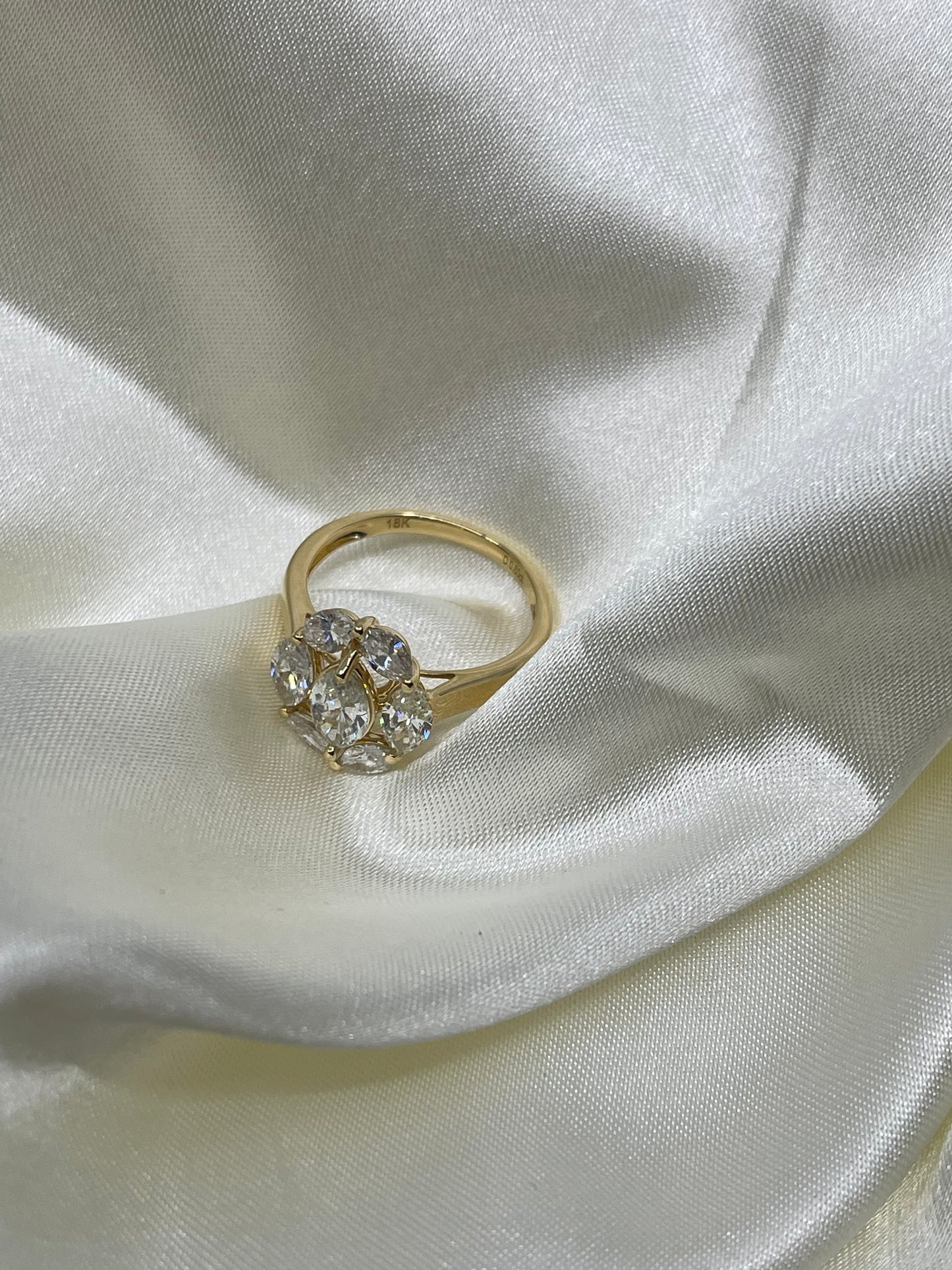 2ct Natural Diamond Cluster Ring In 18ct Yellow Gold