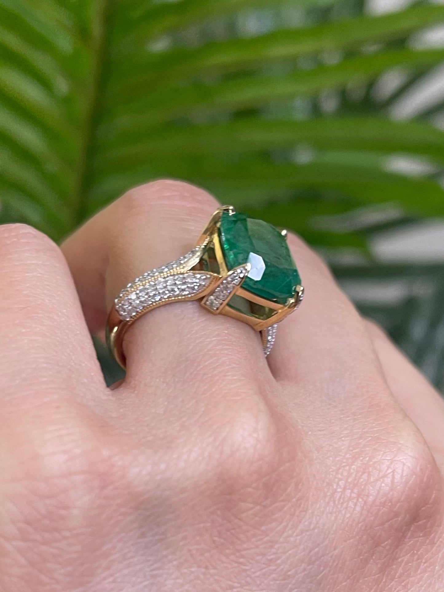 5.83ct Natural Emerald Diamond Ring In 14ct Yellow Gold