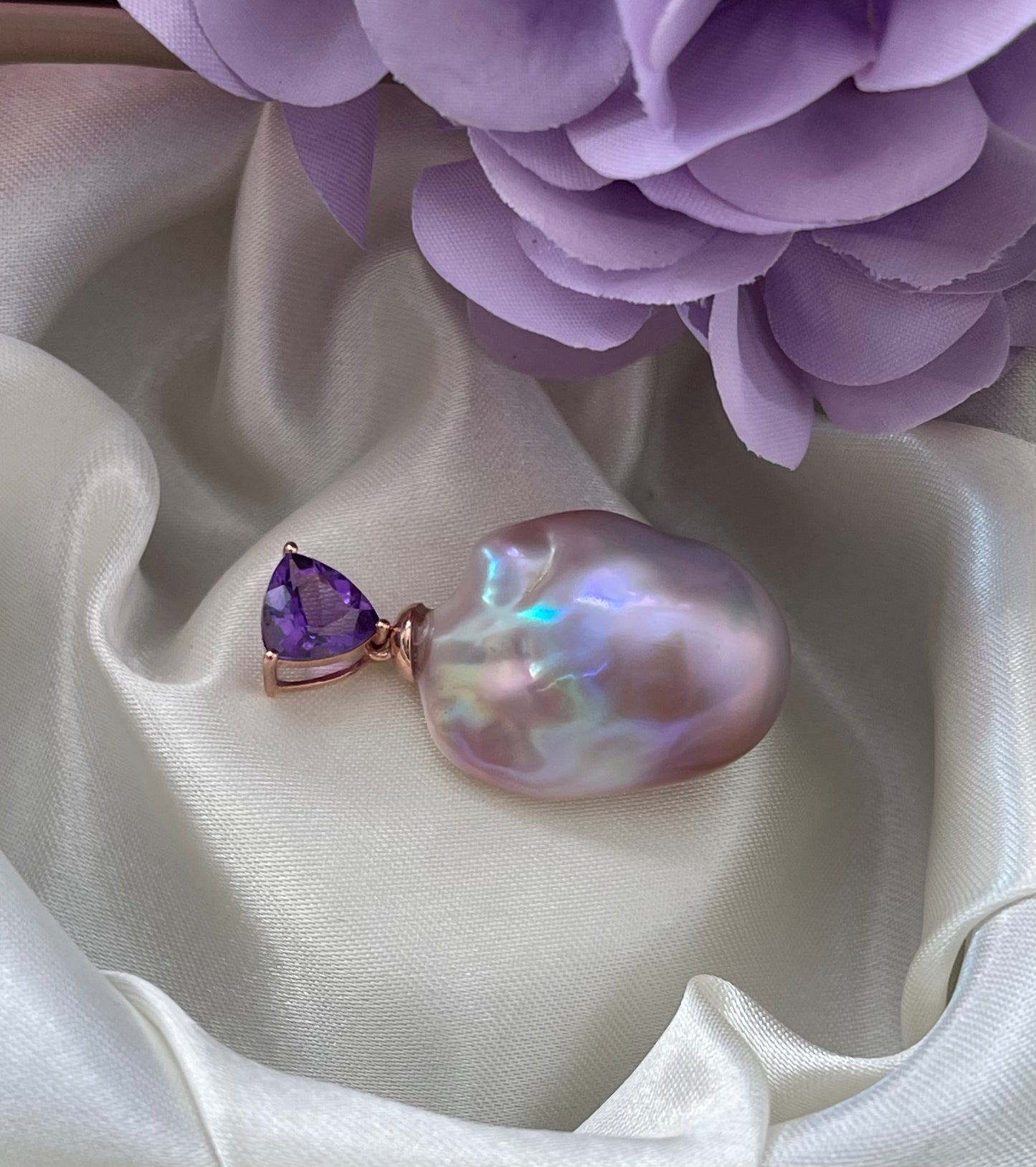Statement Lavender Baroque Pearl Pendant & Amethyst in 9ct Rose Gold
