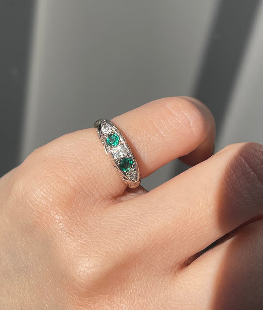 UK Antique Natural Emerald & Old Cut Diamond Ring In 18ct Yellow Gold