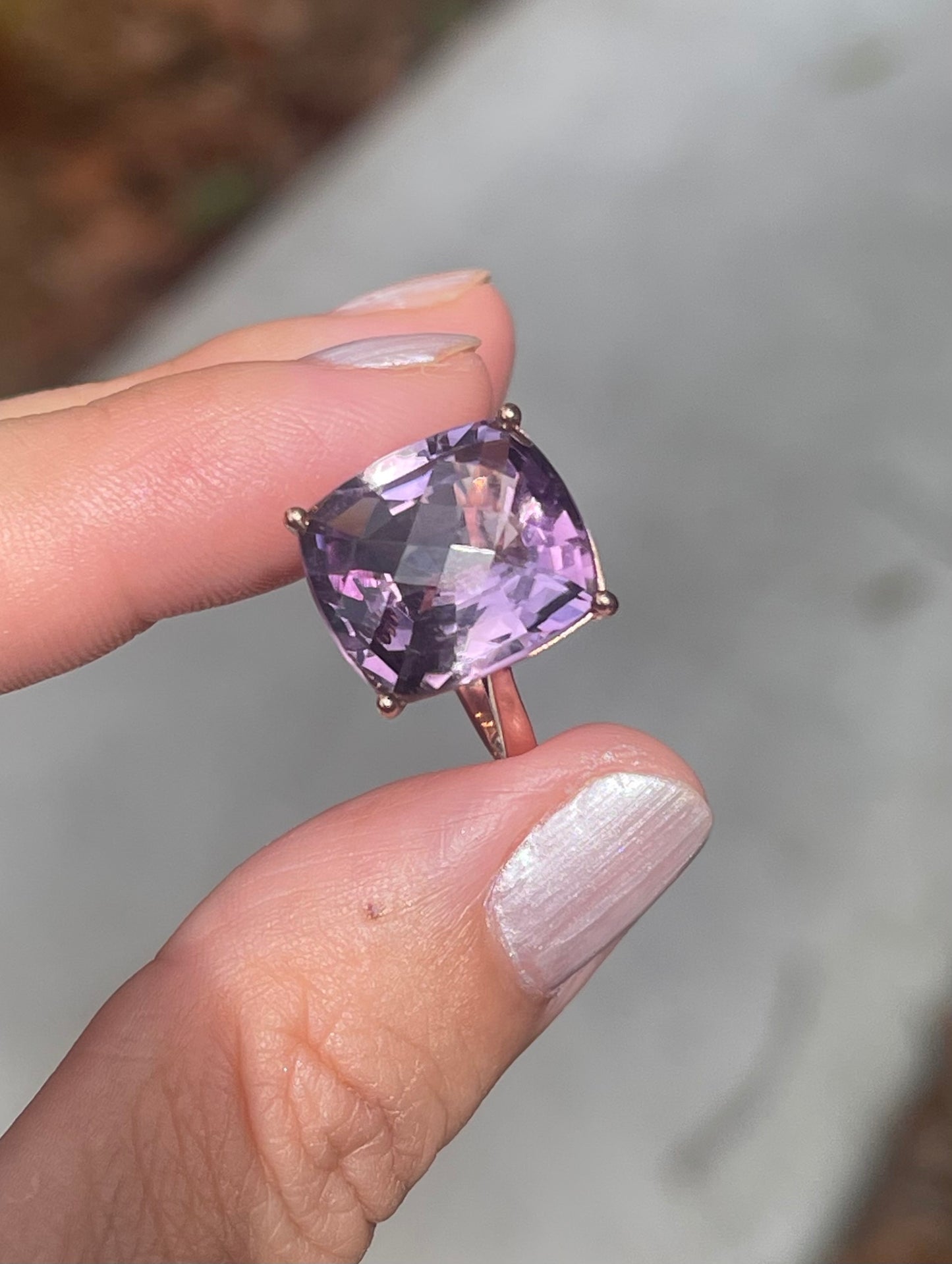 9ct rose gold 8.9ct Rose de France lavender amethyst ring