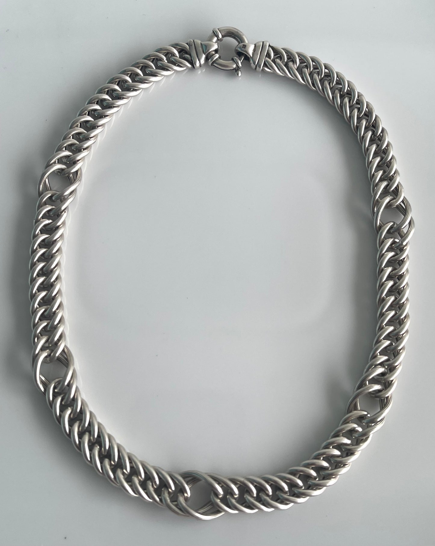 Italian origin 69g Sterling Silver wide Curb Link Bolt clasp necklace