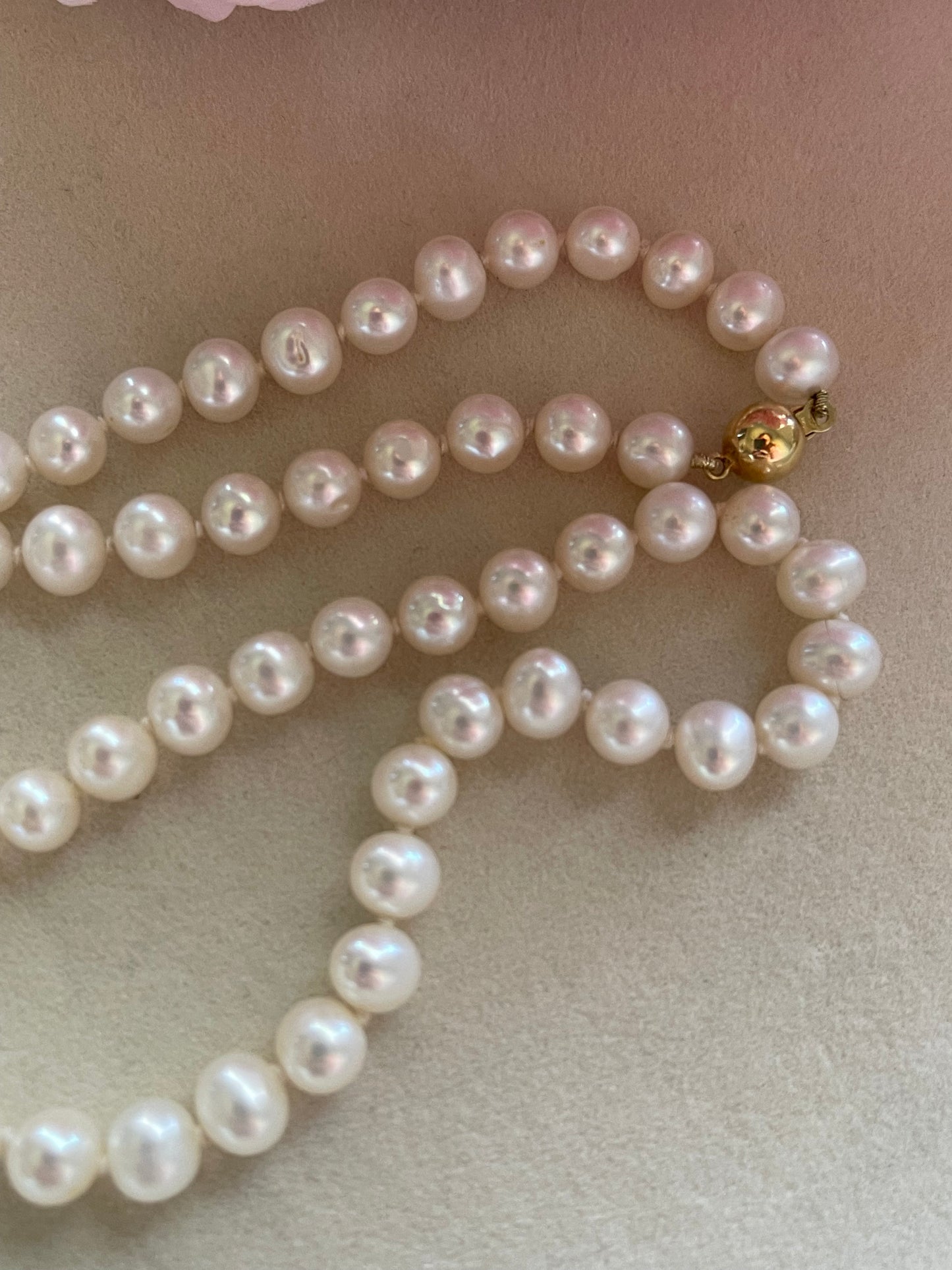 Vintage Freshwater Pearl Strand Necklace In 14ct Yellow Gold