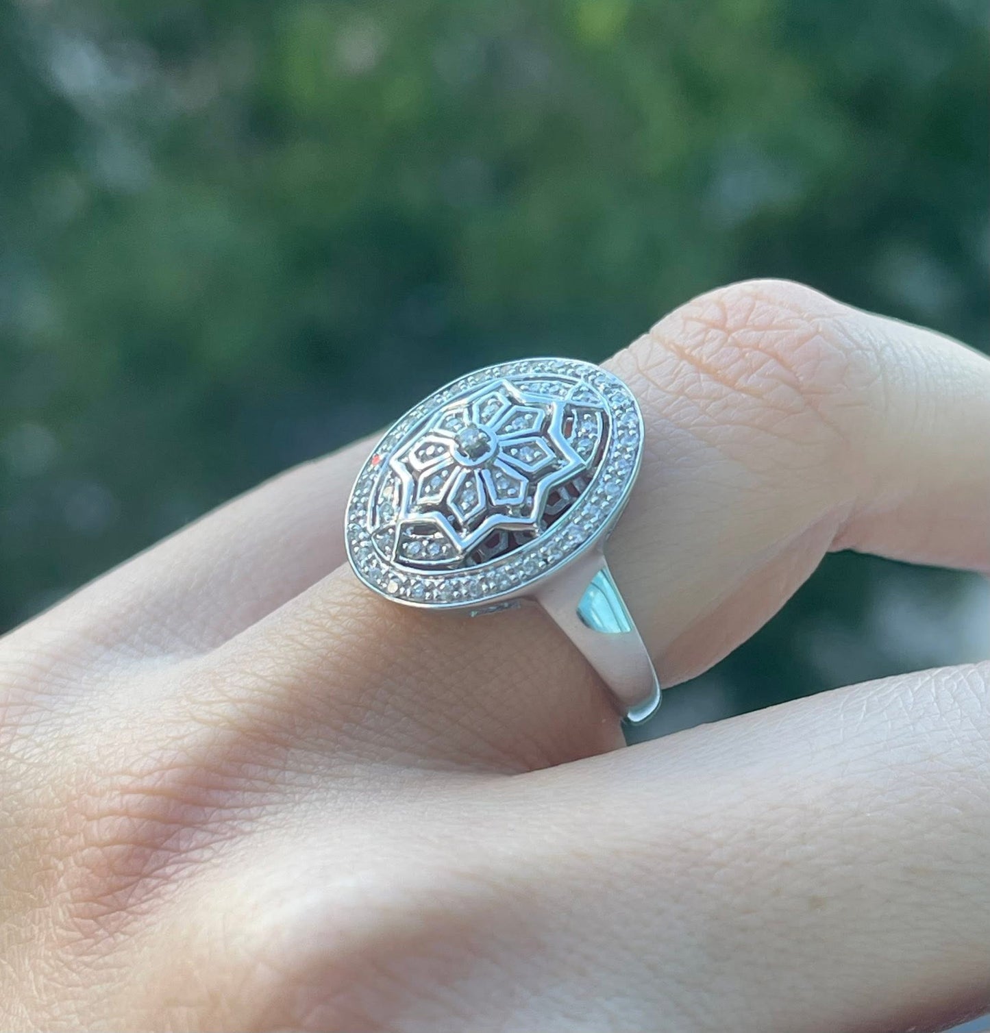 9ct white gold art deco inspired diamond ring