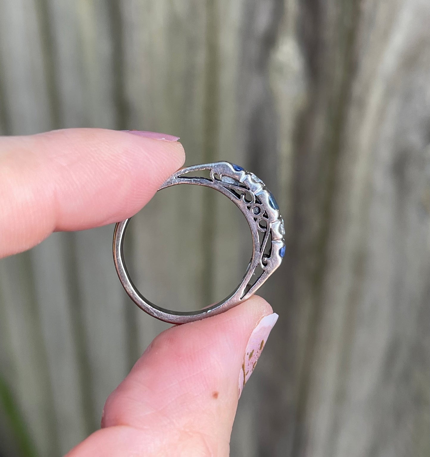 Vintage Natural Ceylon Sapphire Diamond 5 Stone Ring In 18ct White Gold