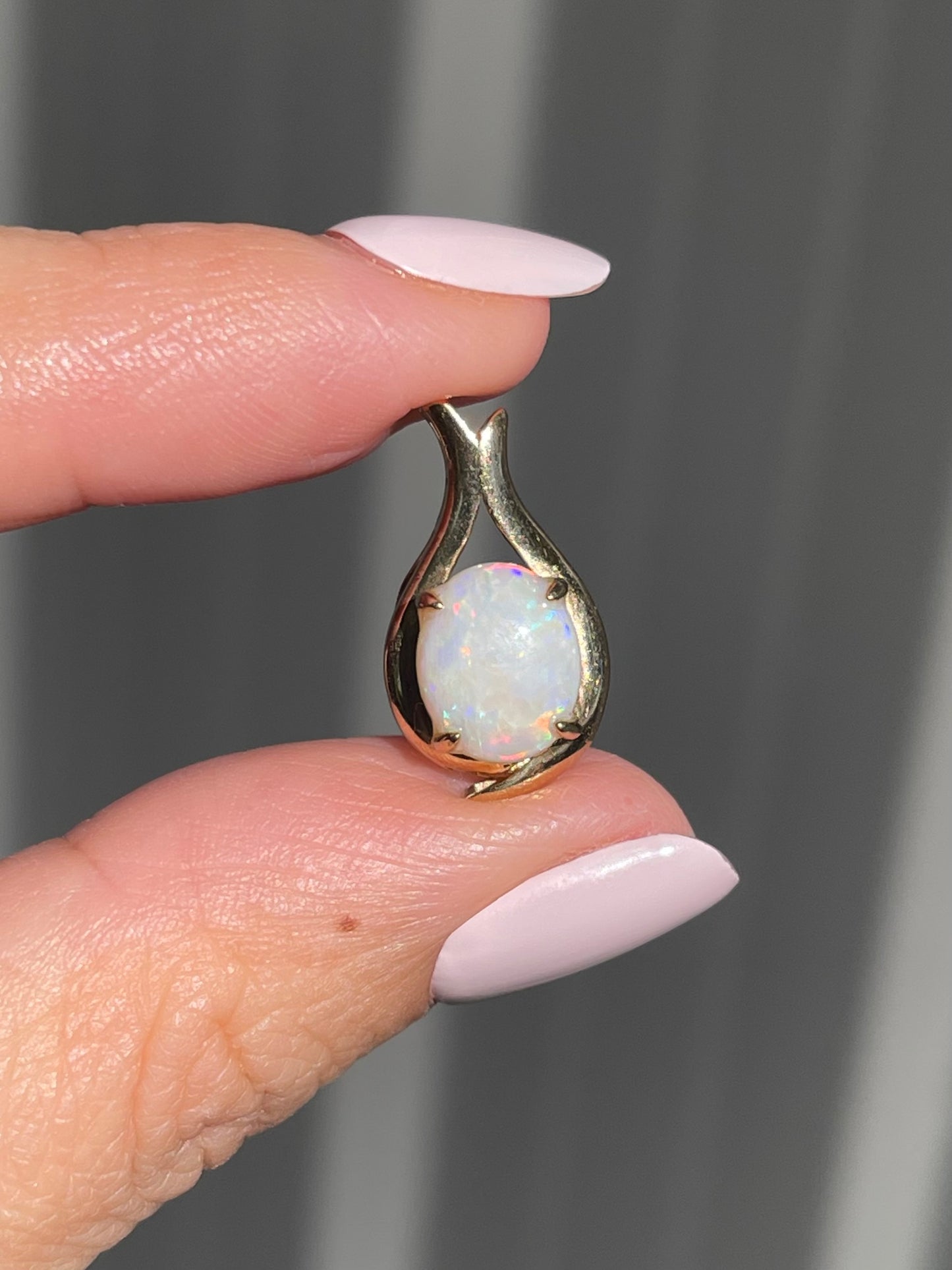 2ct Australian Opal Pendant In 9ct White Gold
