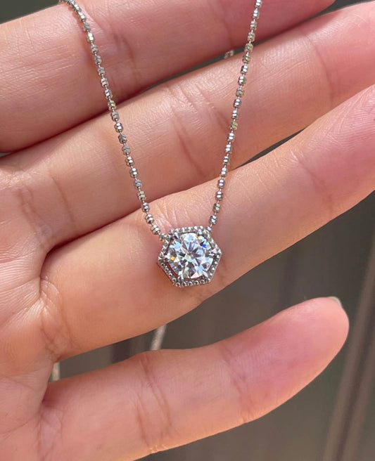 Platinum 950 1.04ct E color , VVS2 diamond pendant slider