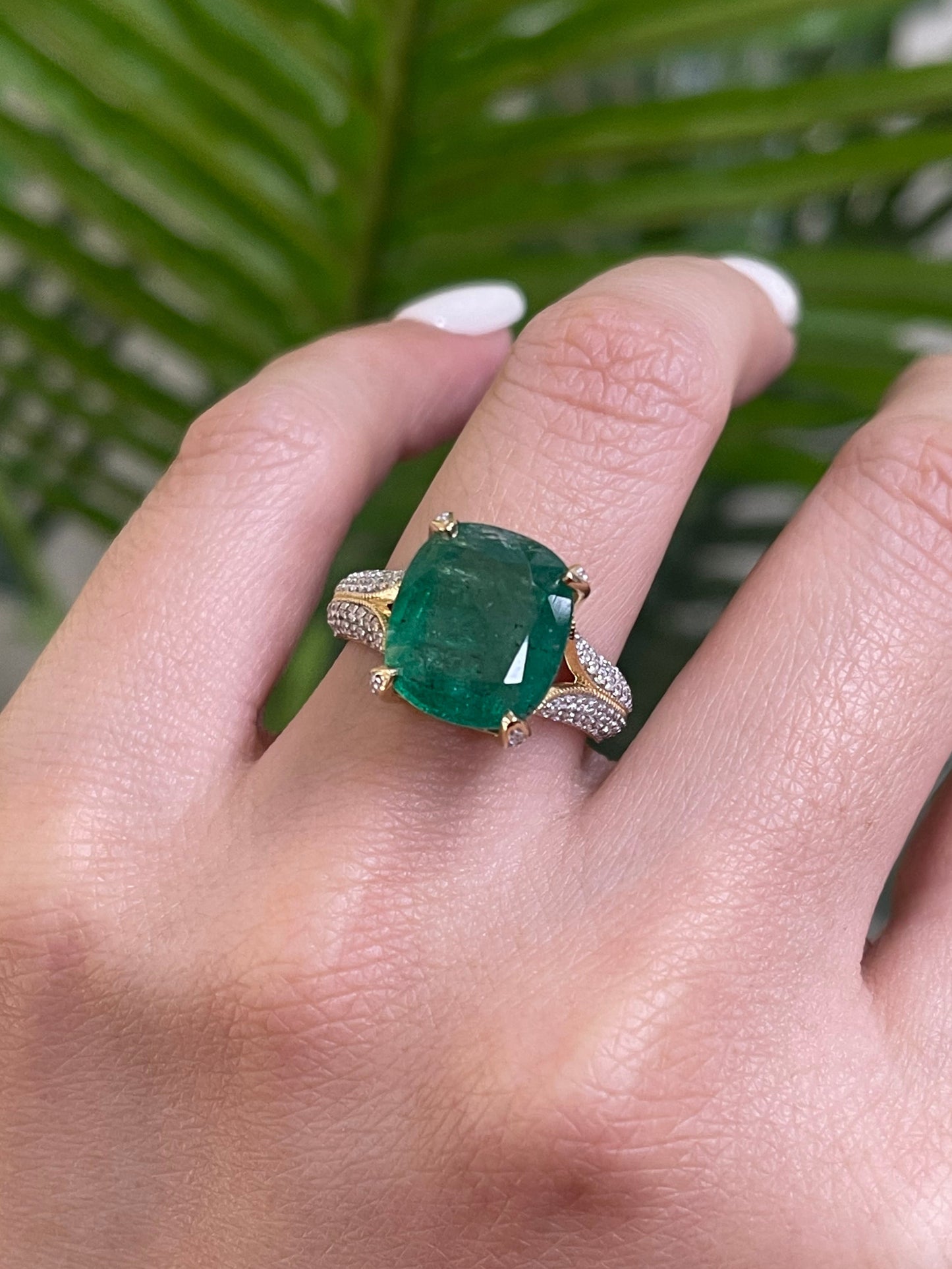 5.83ct Natural Emerald Diamond Ring In 14ct Yellow Gold