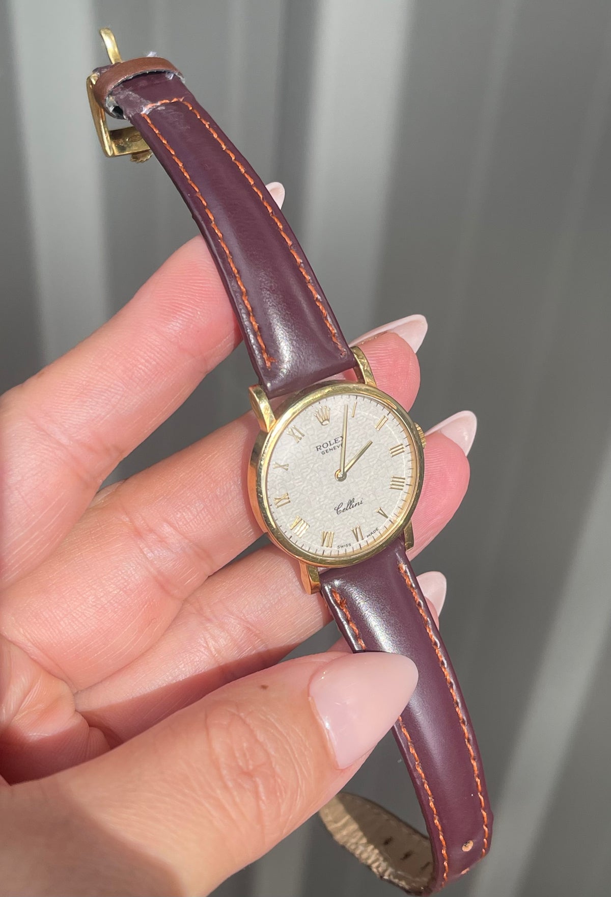 Authentic Vintage Ladies Rolex Cellini Watch 18ct Yellow Gold - Burgundy leather strap