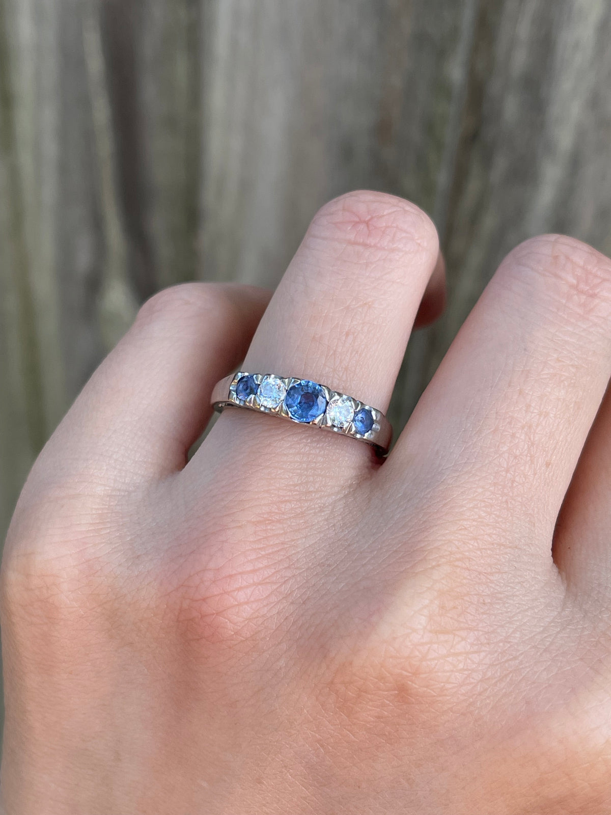 Vintage Natural Ceylon Sapphire Diamond 5 Stone Ring In 18ct White Gold