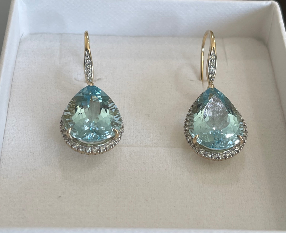 12.71ct Natural Aquamarine Diamond Drop Earrings In 14ct Yellow Gold