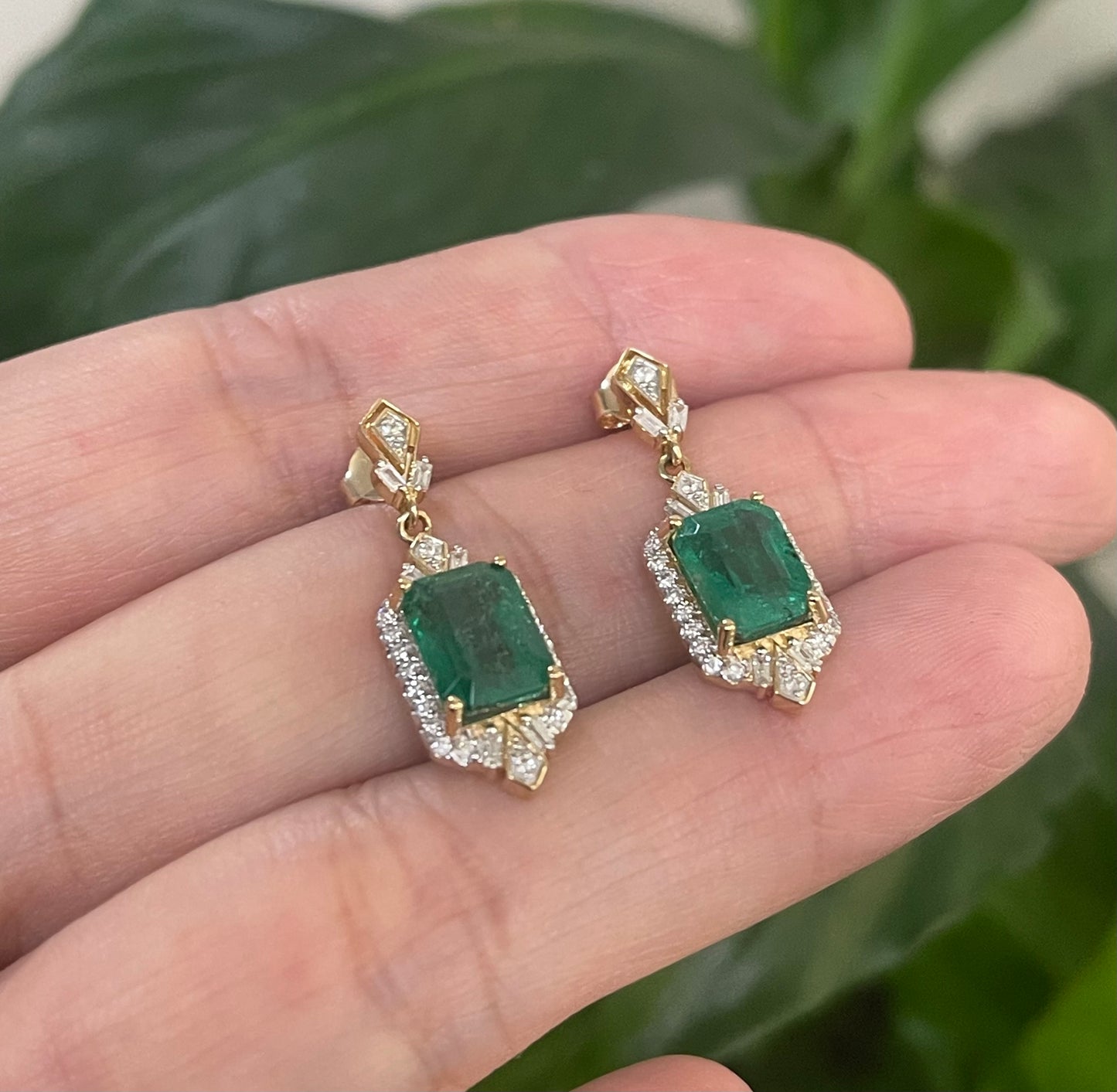Art Deco Style 4.03ct Natural Emerald Diamond Drop Earrings In 14ct Yellow Gold