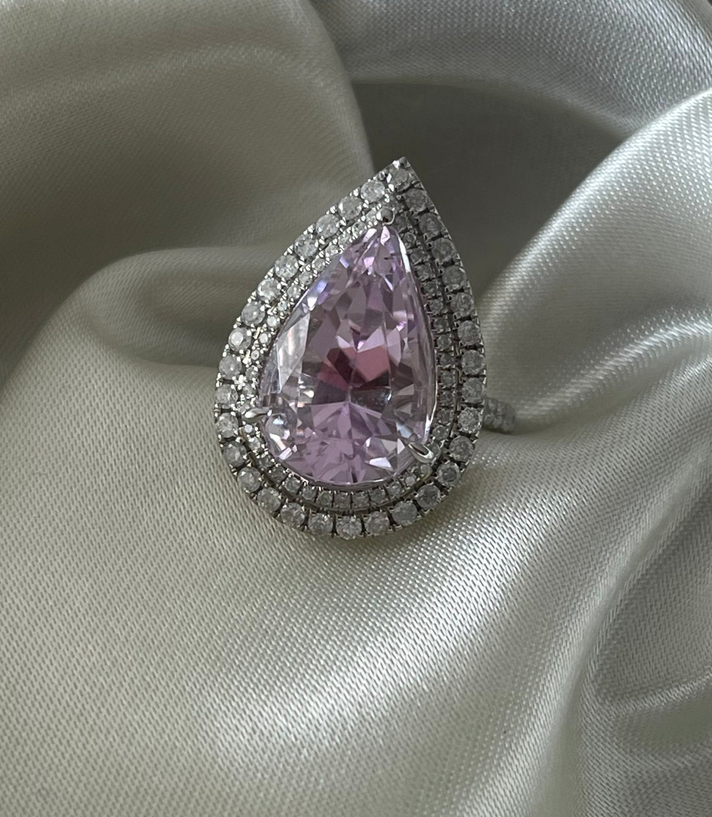 14ct white gold natural pear shaped Kunzite diamond halo ring