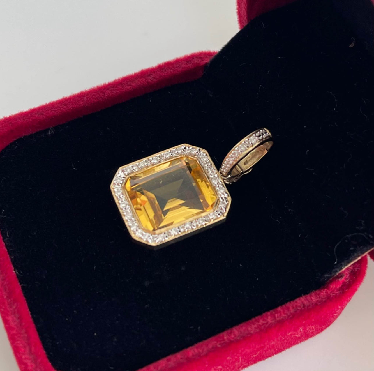Art deco inspired 9ct yellow gold 4.35ct natural citrine diamond halo pendant