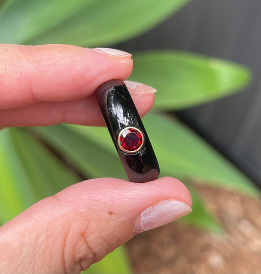 Natural black jade ring with earthy red garnet in 9ct yellow gold