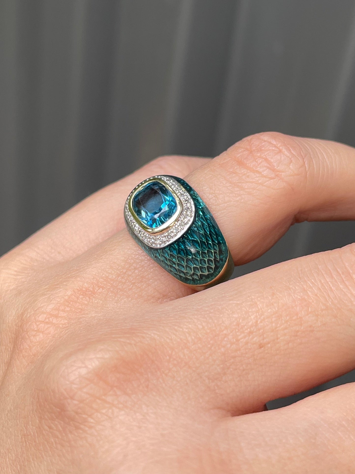 Blue Topaz & Diamond Snakeskin Pattern Enamel Ring in 14ct Yellow Gold