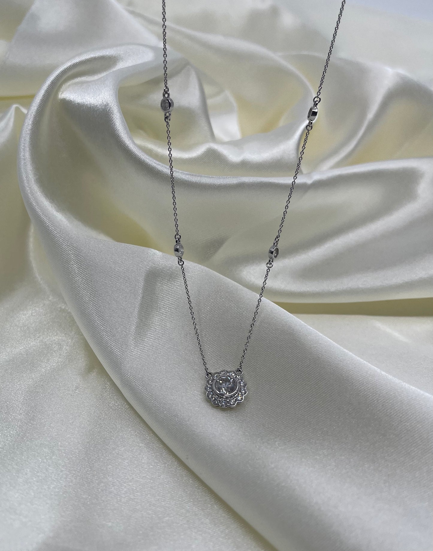 1.42ct Natural Diamond Necklace With Diamond By The Yard Chain In 14ct White Gold