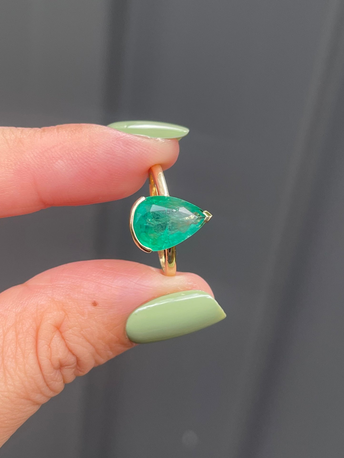 2.45ct Natural Pear Shape Emerald In 14ct Yellow Gold
