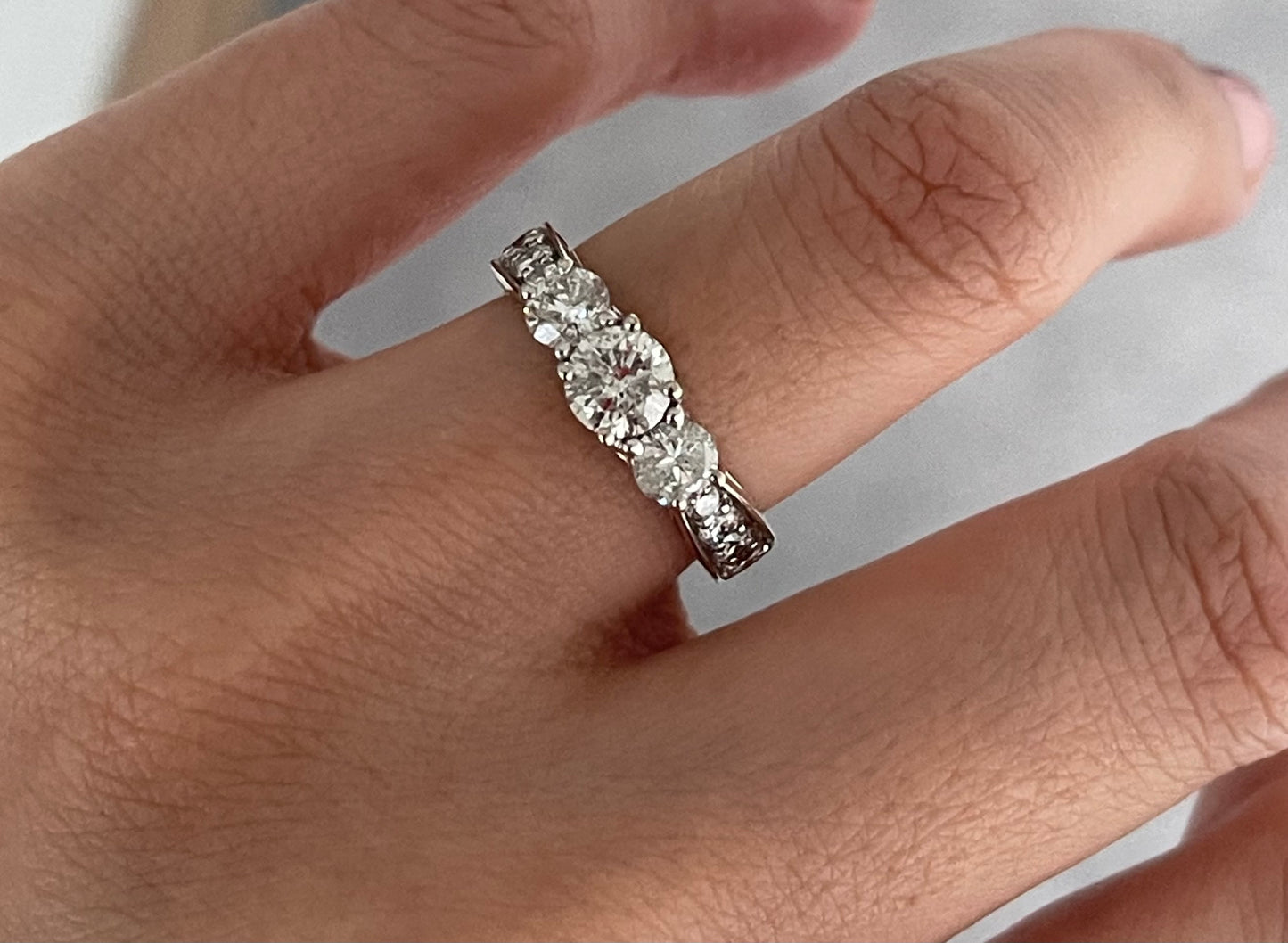 14ct white gold natural 1.71ct diamond trilogy ring