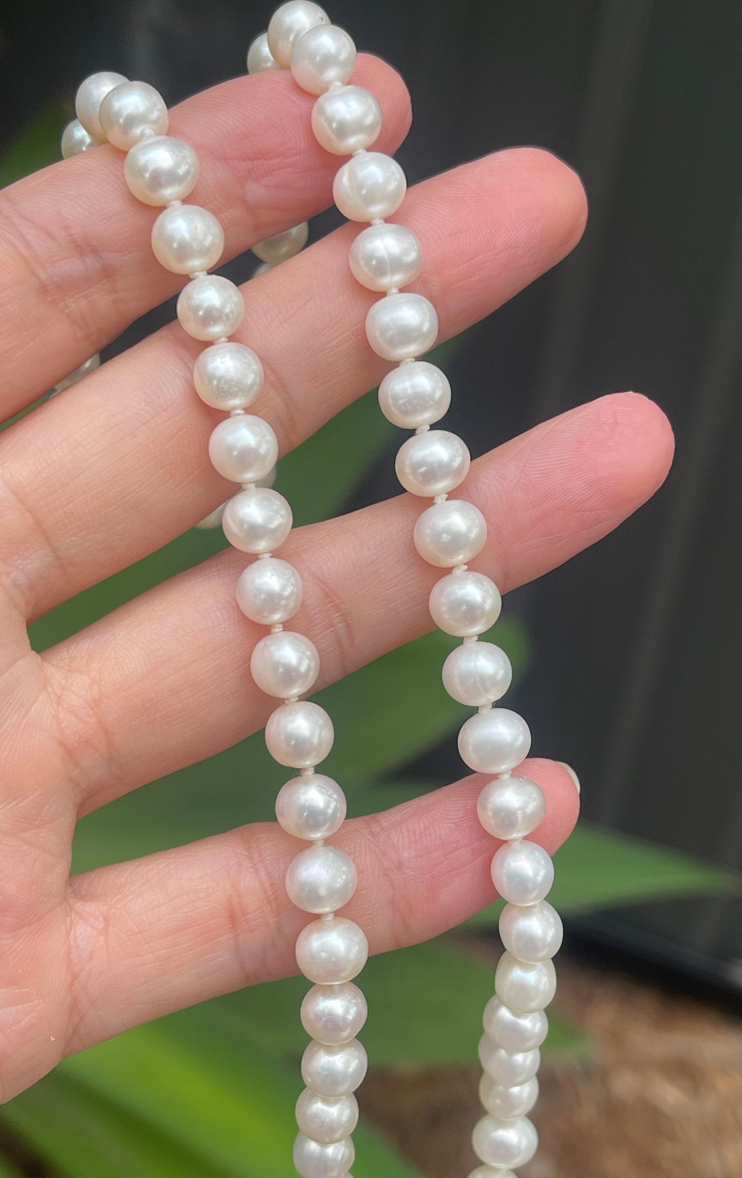 Vintage 14ct yellow gold genuine freshwater pearl necklace