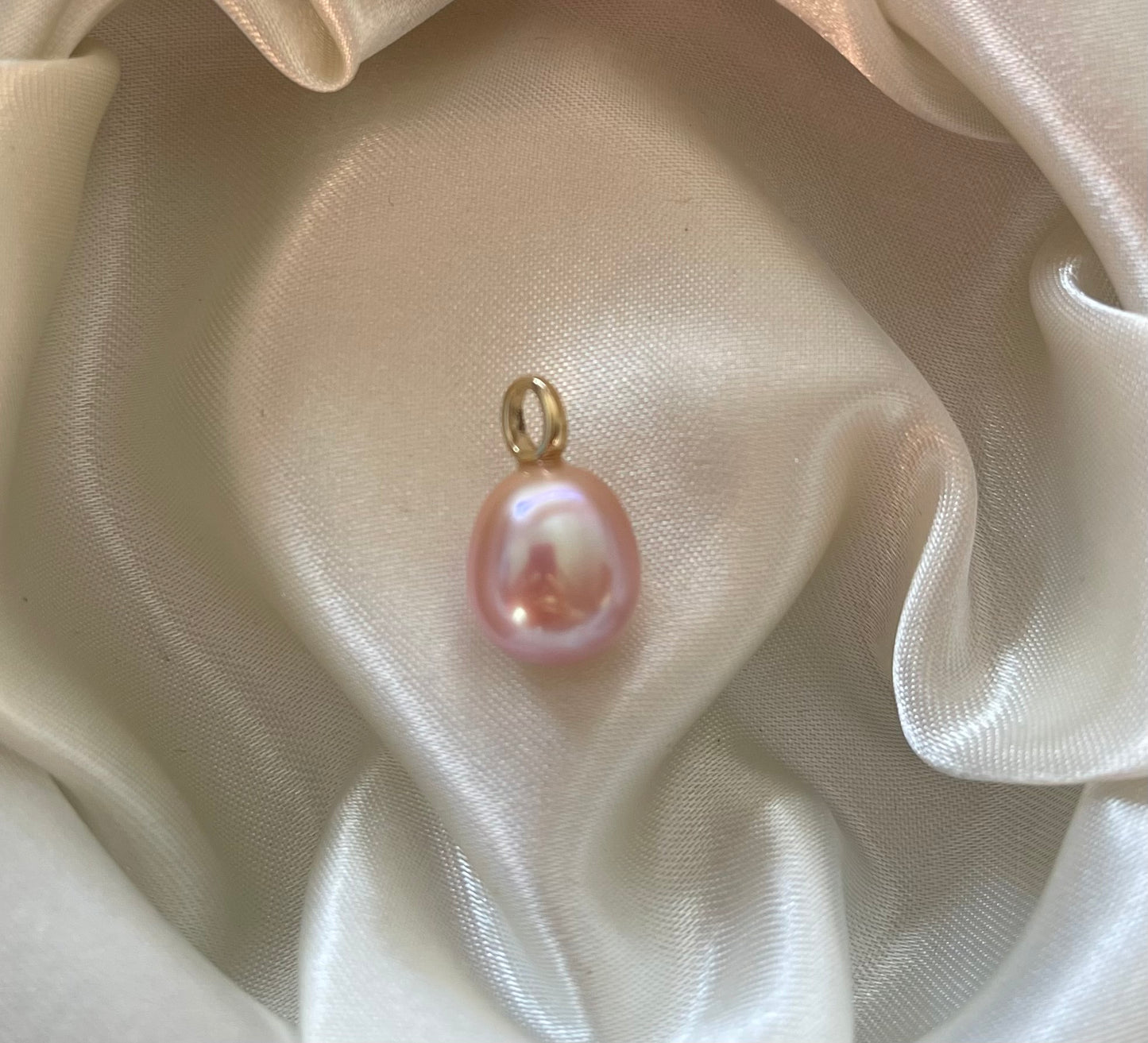 9ct yellow gold genuine natural pink purple colored pearl pendant