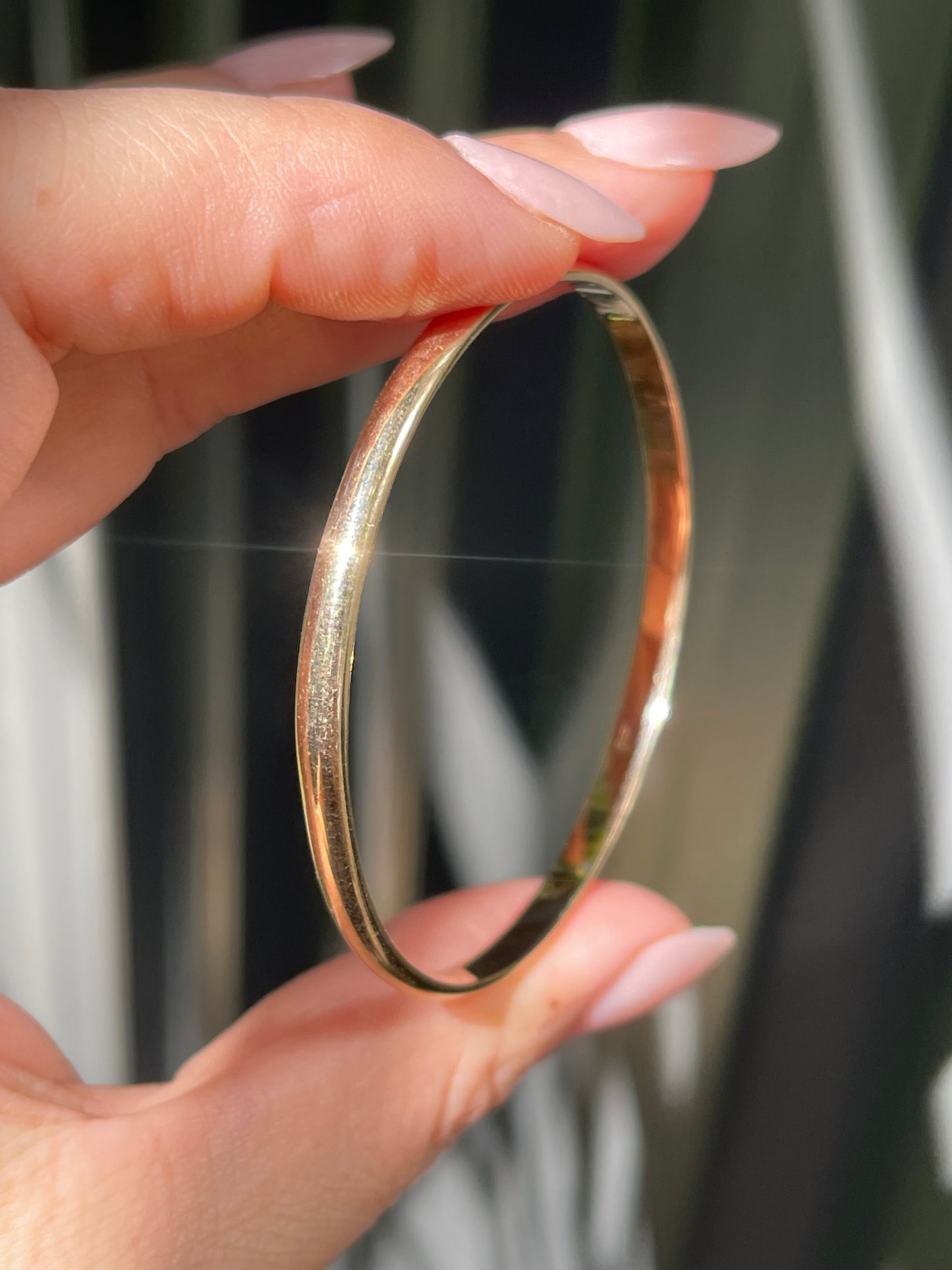 Very Small Sized Bangle Bangle In 9ct Yellow Gold