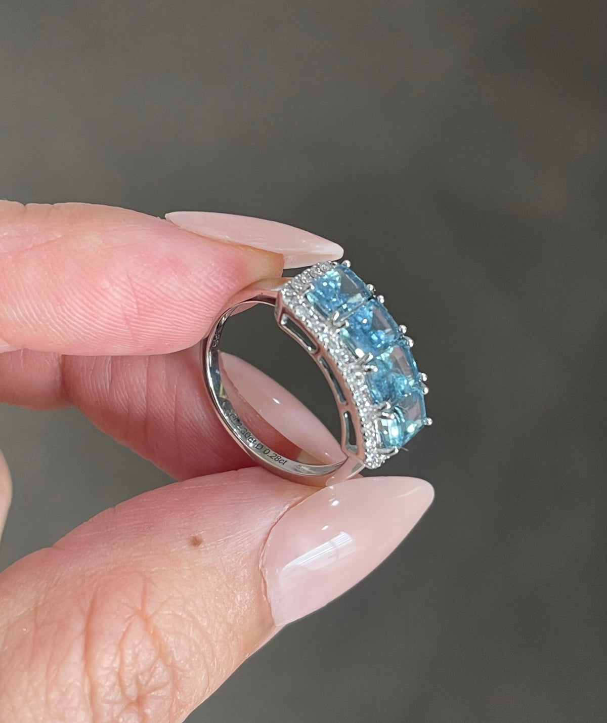 Natural Aquamarine Diamond Ring in 14ct White Gold