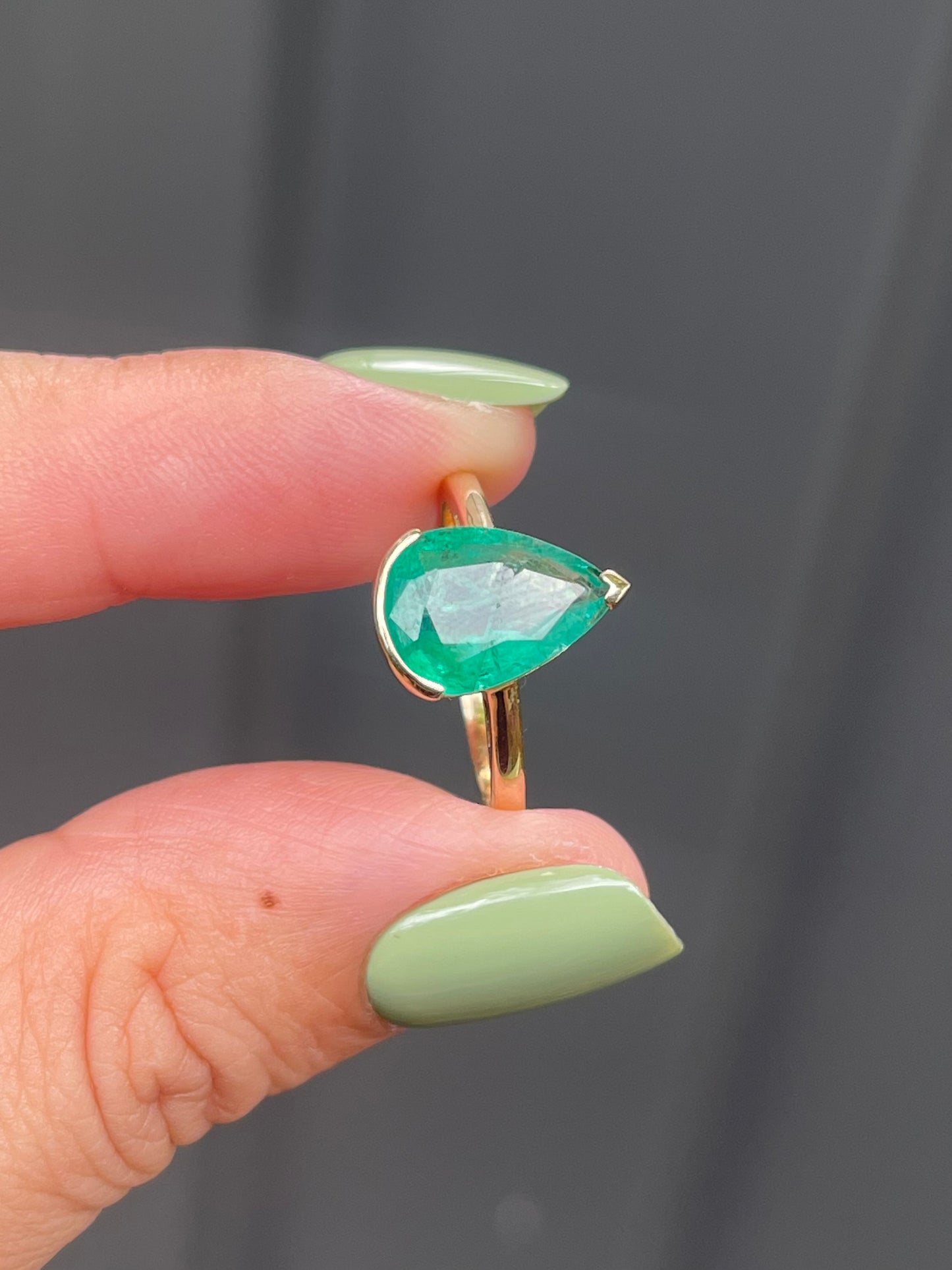 2.45ct Natural Pear Shape Emerald In 14ct Yellow Gold