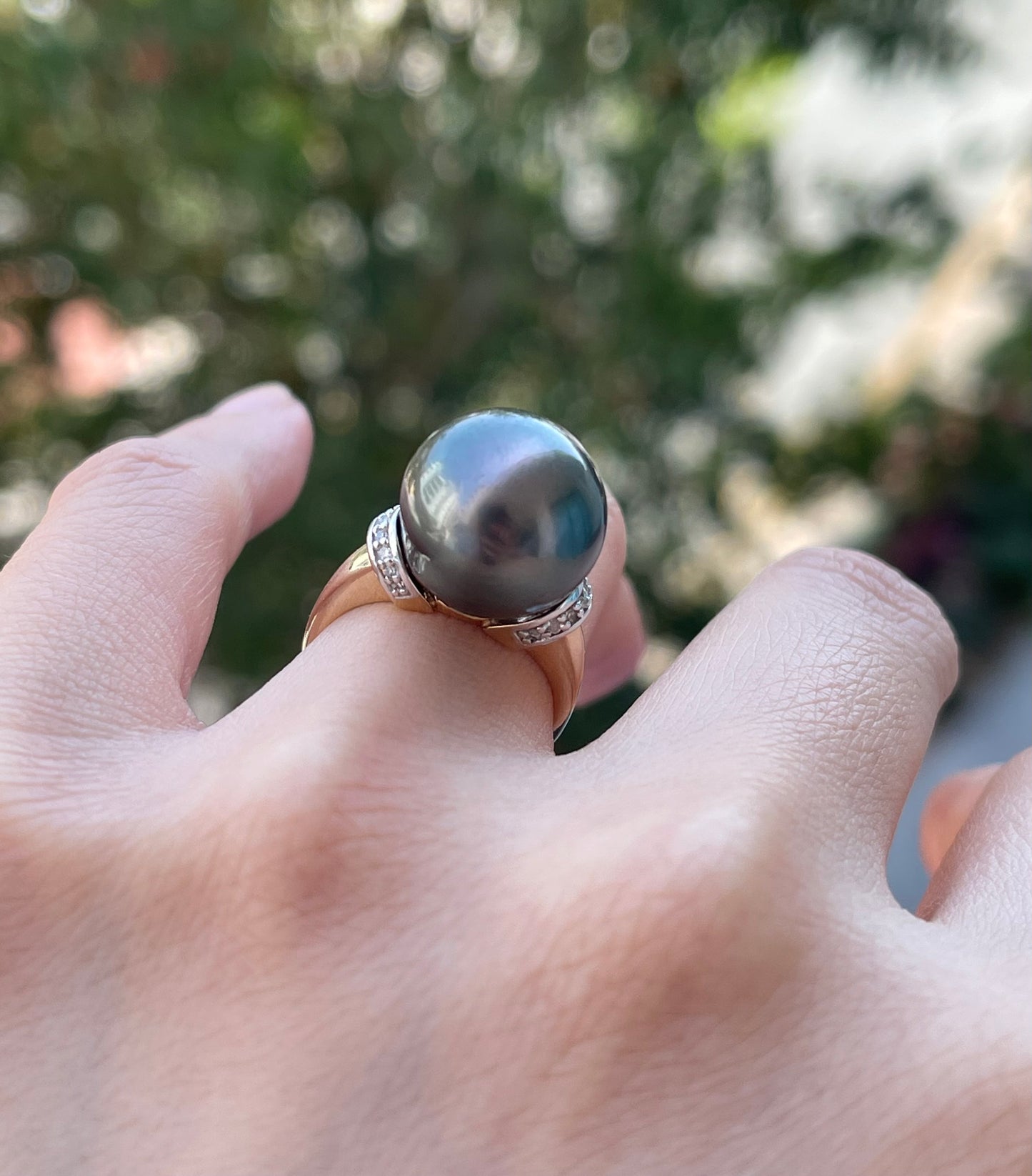 Vintage 10ct yellow & white gold large 14mm genuine Tahitian pearl diamond ring