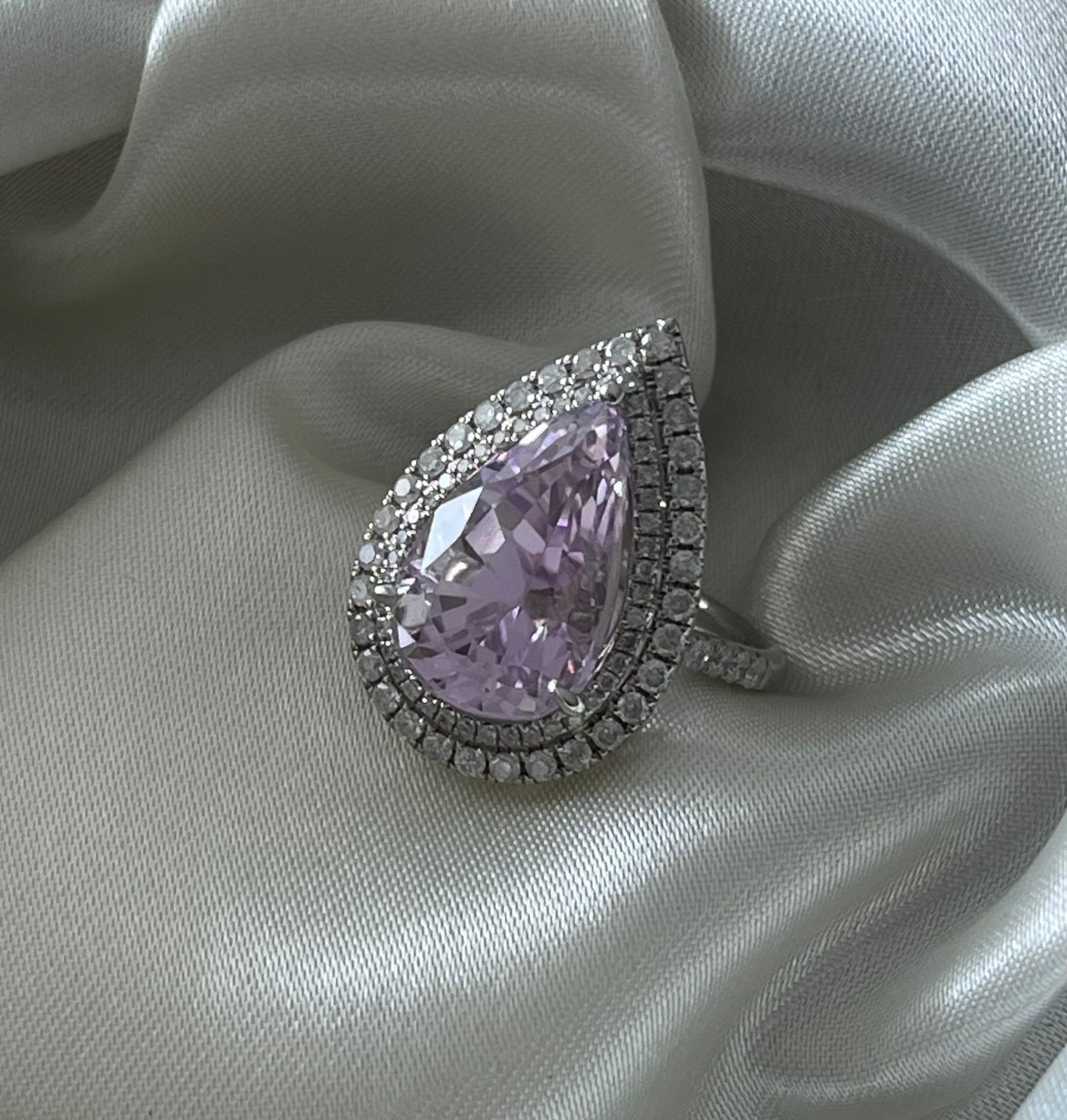14ct white gold natural pear shaped Kunzite diamond halo ring