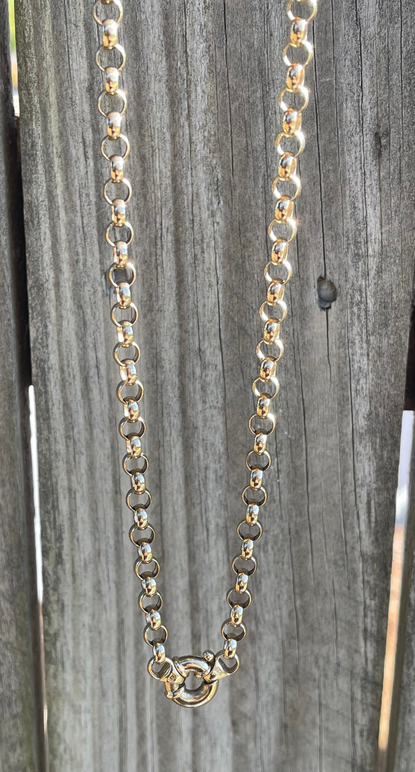 Classic Belcher Link Necklace With Bolt Clasp In 9ct Yellow Gold