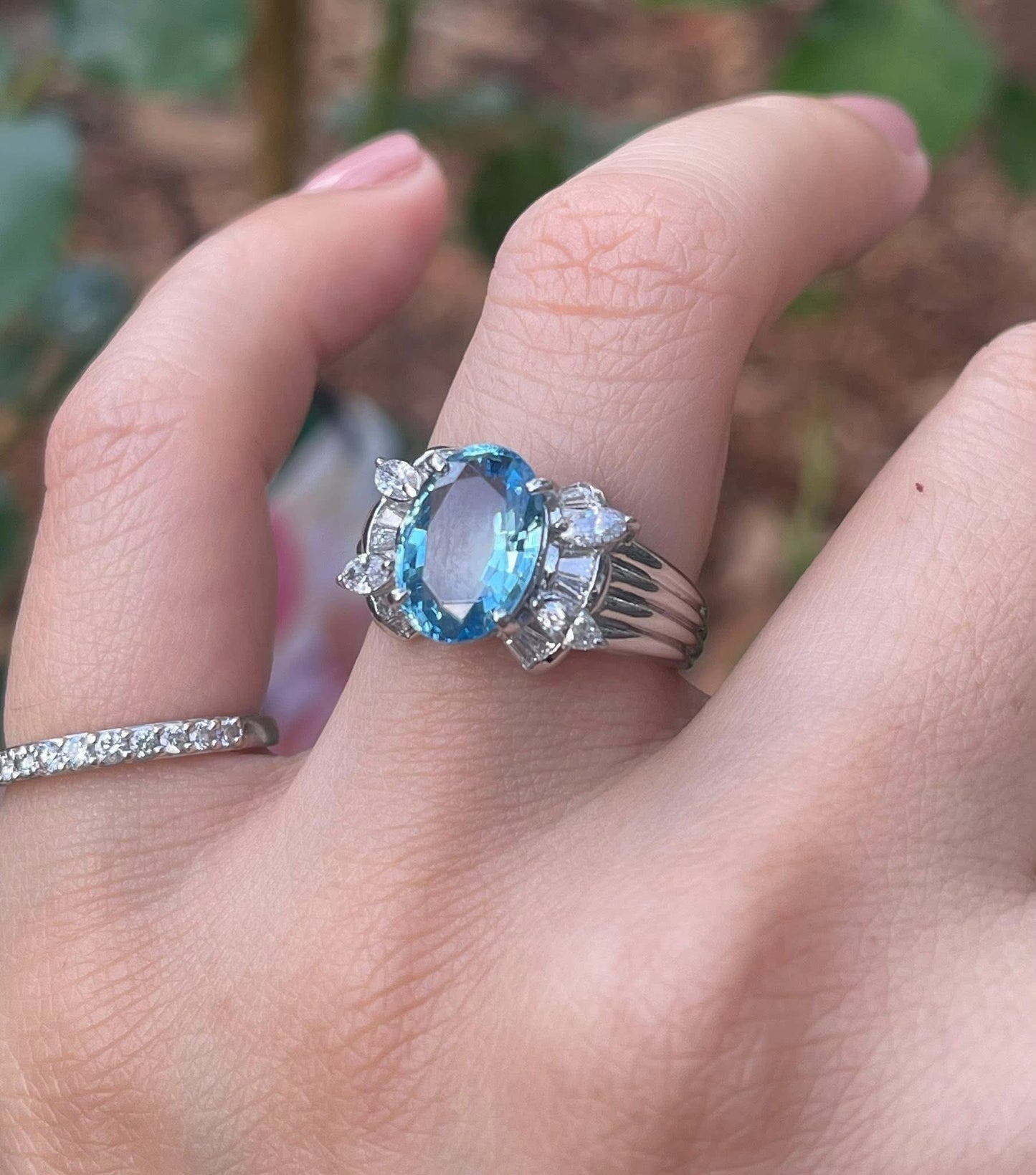 Heavy 900 platinum 2.8ct natural aquamarine diamond ring