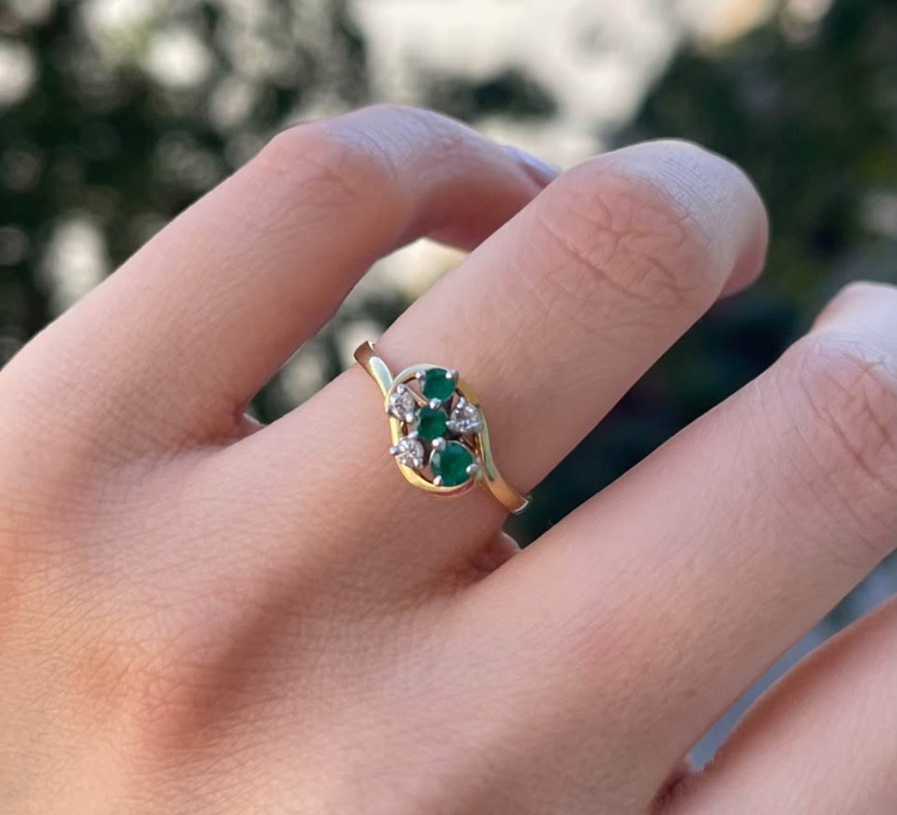 Vintage handmade 18ct yellow & white gold natural emerald diamond dress ring