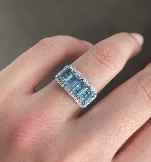 Natural Aquamarine Diamond Ring in 14ct White Gold