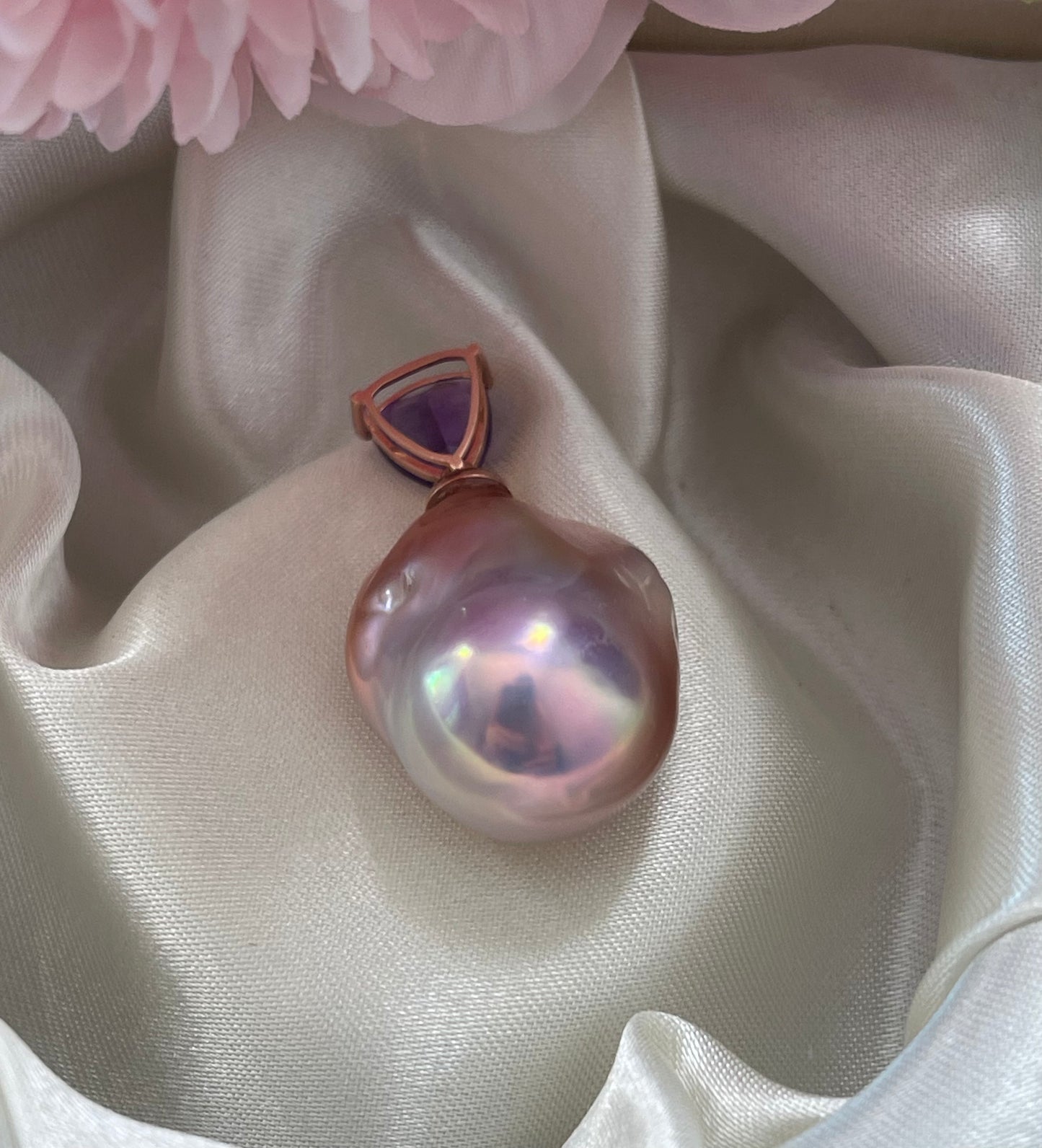 Statement Lavender Baroque Pearl Pendant & Amethyst in 9ct Rose Gold