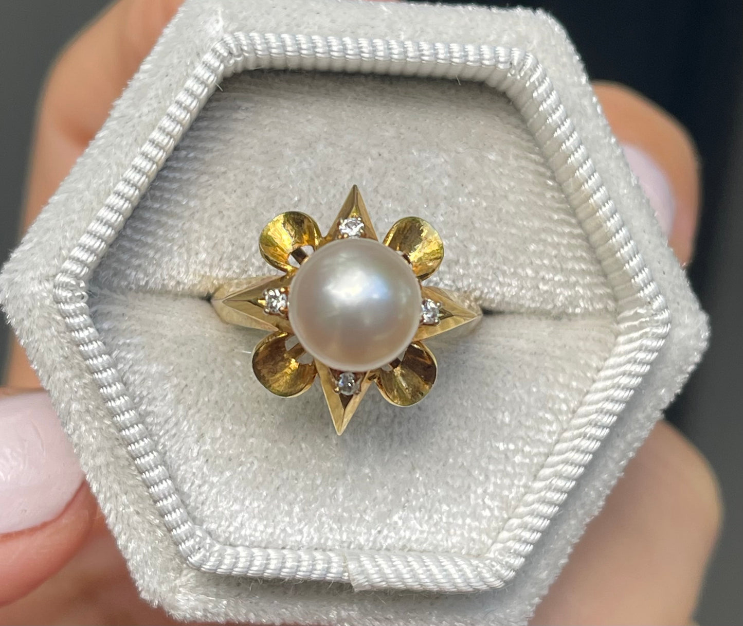 Vintage Pink Akoya Pearl & Diamond starburst ring in 18ct yellow gold