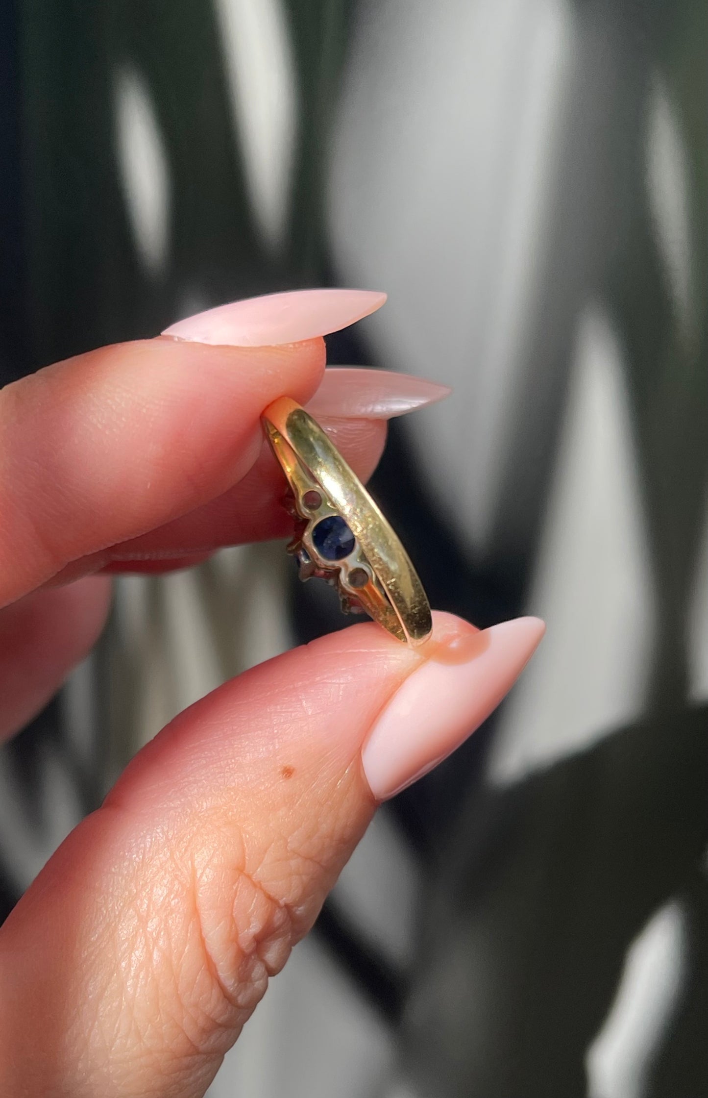 Antique Natural Ceylon Sapphire Old Cut Diamond Trilogy Ring In 18ct Yellow Gold & Platinum
