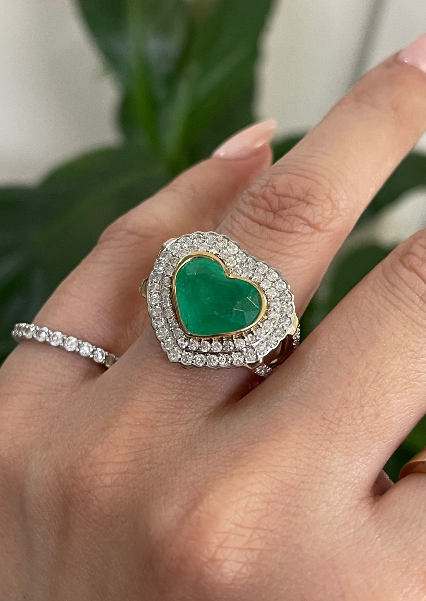 Luxury 4.7ct Natural Heart Emerald Double Diamond Halo Ring In 14ct Yellow Gold