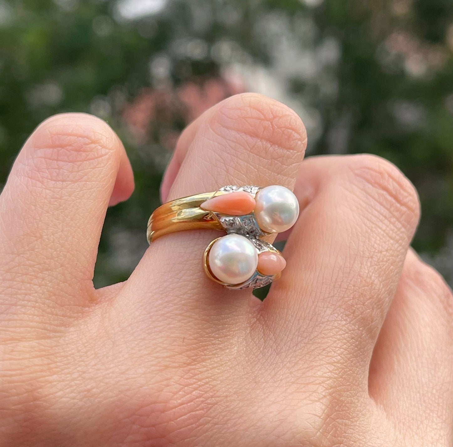 Twin flame vintage 18ct Yellow Gold Japanese Akoya Pearl, Pink Coral Shell & Diamond Ring