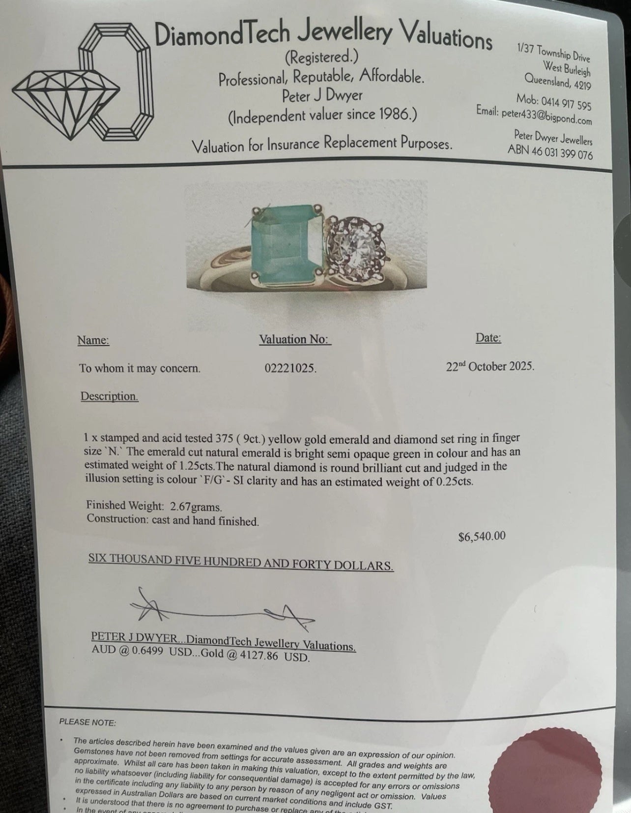 9ct yellow gold 1.25ct natural emerald with diamond Toi et Moi ring