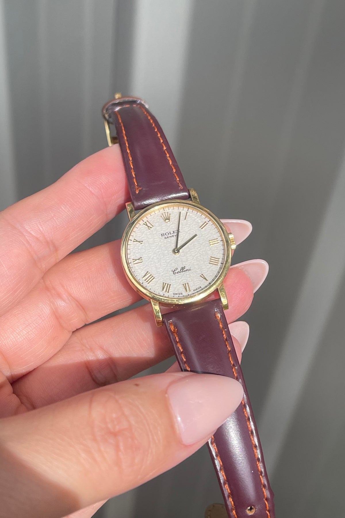 Authentic Vintage Ladies Rolex Cellini Watch 18ct Yellow Gold - Burgundy leather strap