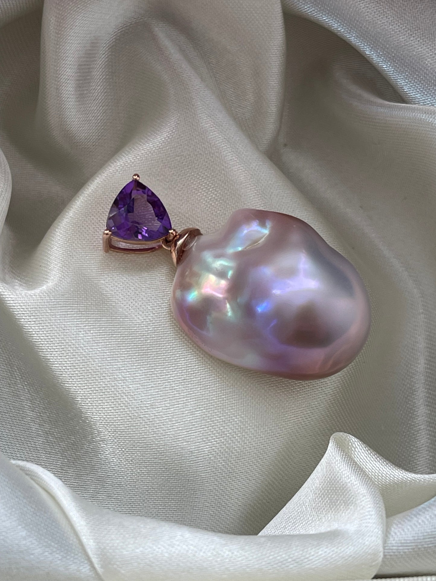 Statement Lavender Baroque Pearl Pendant & Amethyst in 9ct Rose Gold