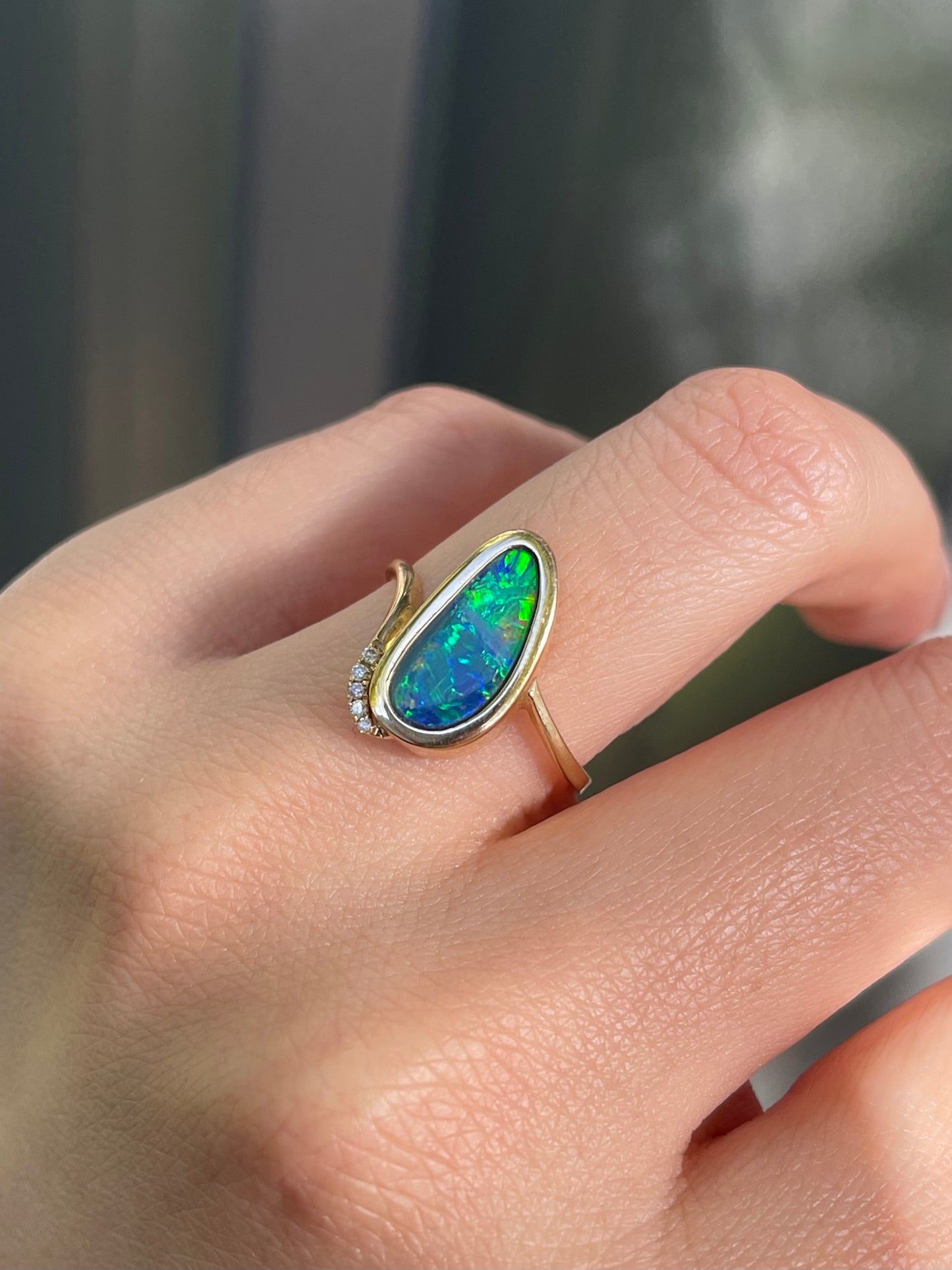 Vintage 1.8ct Natural Solid Australian Boulder Opal Diamond Ring In 14ct Yellow Gold