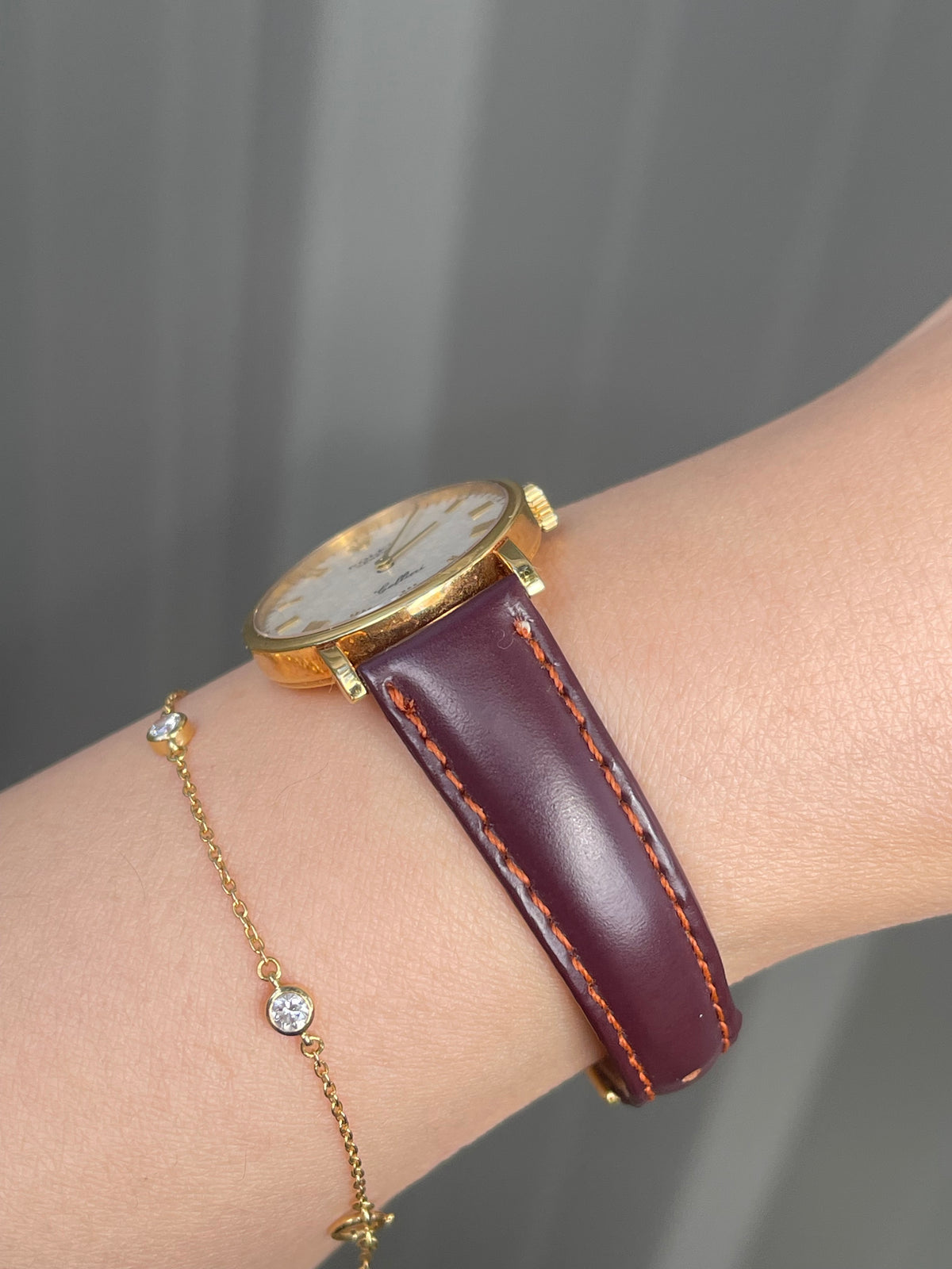 Authentic Vintage Ladies Rolex Cellini Watch 18ct Yellow Gold - Burgundy leather strap