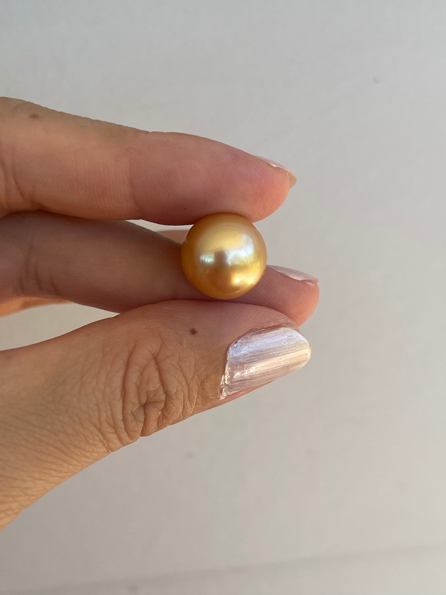 9ct yellow gold genuine golden south sea pearl pendant with natural emerald